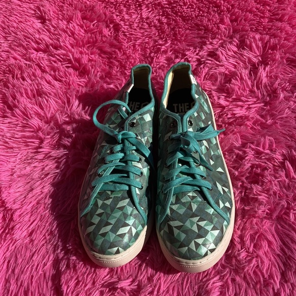 The UT.Lab lightweight Tyvek Franklin sneakers in green size 10.5 - Picture 2 of 9